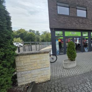 Obrázek k nemovitosti Pronájem obchodních prostorů